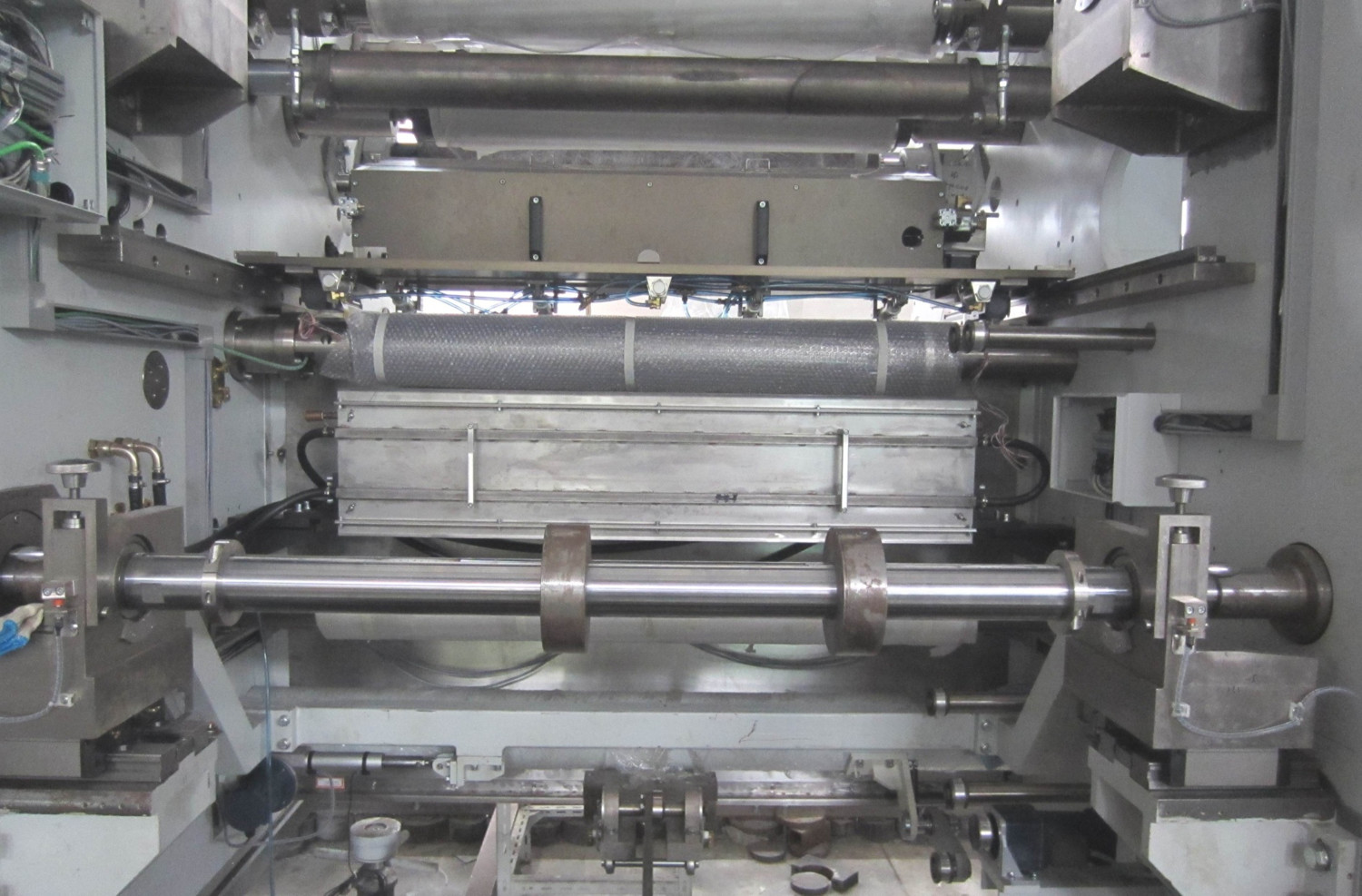 MCA 500mm 12 Micron SGS Vacuum Metallising Machine