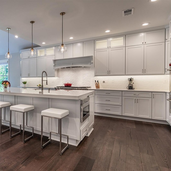 Modern Design Kitchen Furniture Waterproof Wooden Kitchen Cabinet for Villa/Apartment