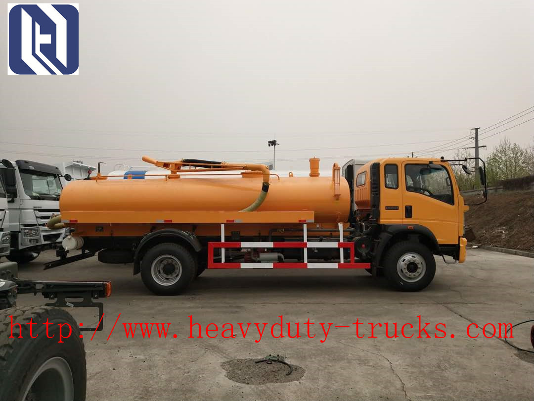 6 Cubic Meters Diesel Sewage Suction Truck New HOWO High Standard Sewage Vacuum Suction Truck