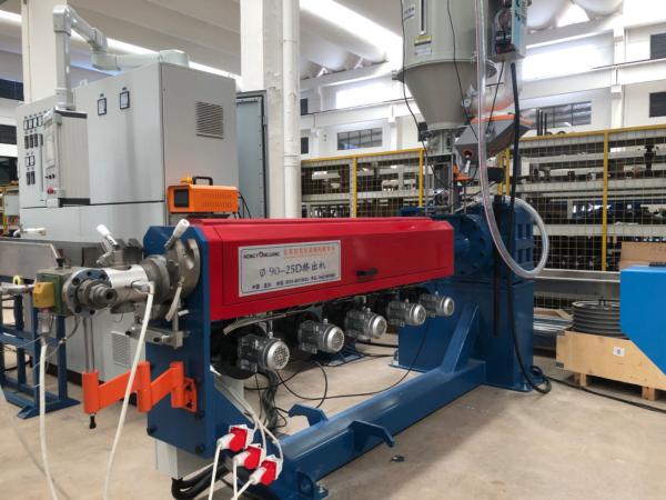 High Speed 150 Cable Extrusion Line 0-5kv PE Pvc Cable Extrusion Process Machine