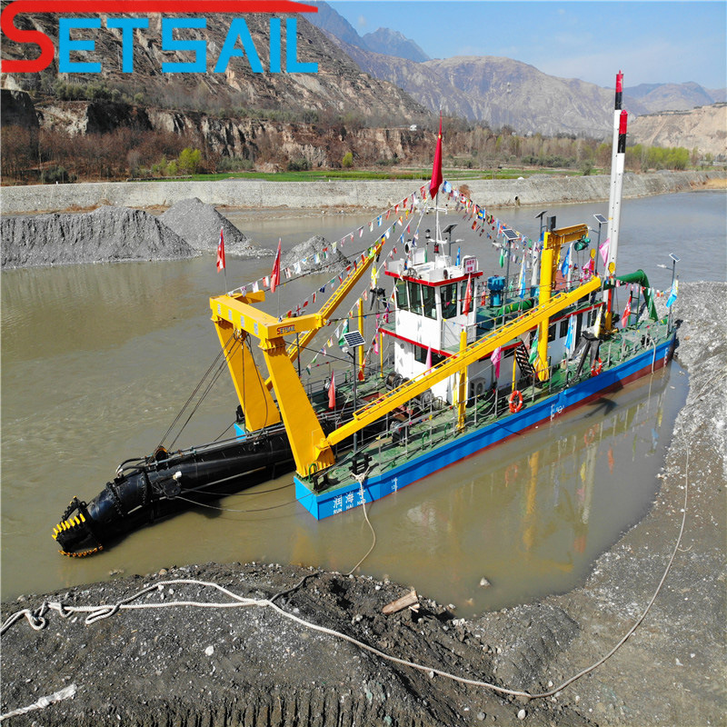 Underwater Pump Water Flow 4000m3 Cutter Suction Sand Dredger