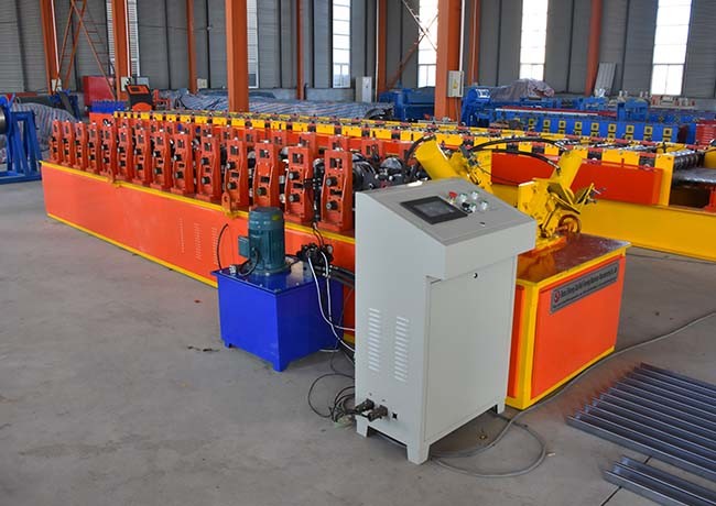 Omega profile light gauge steel wall angle framing roll forming machine for ceiling production line