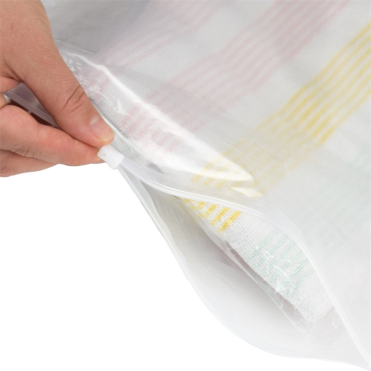 1-12 Colors Printing Matte Plastic Bags for Customized and Eco Friendly Clothing Packaging
