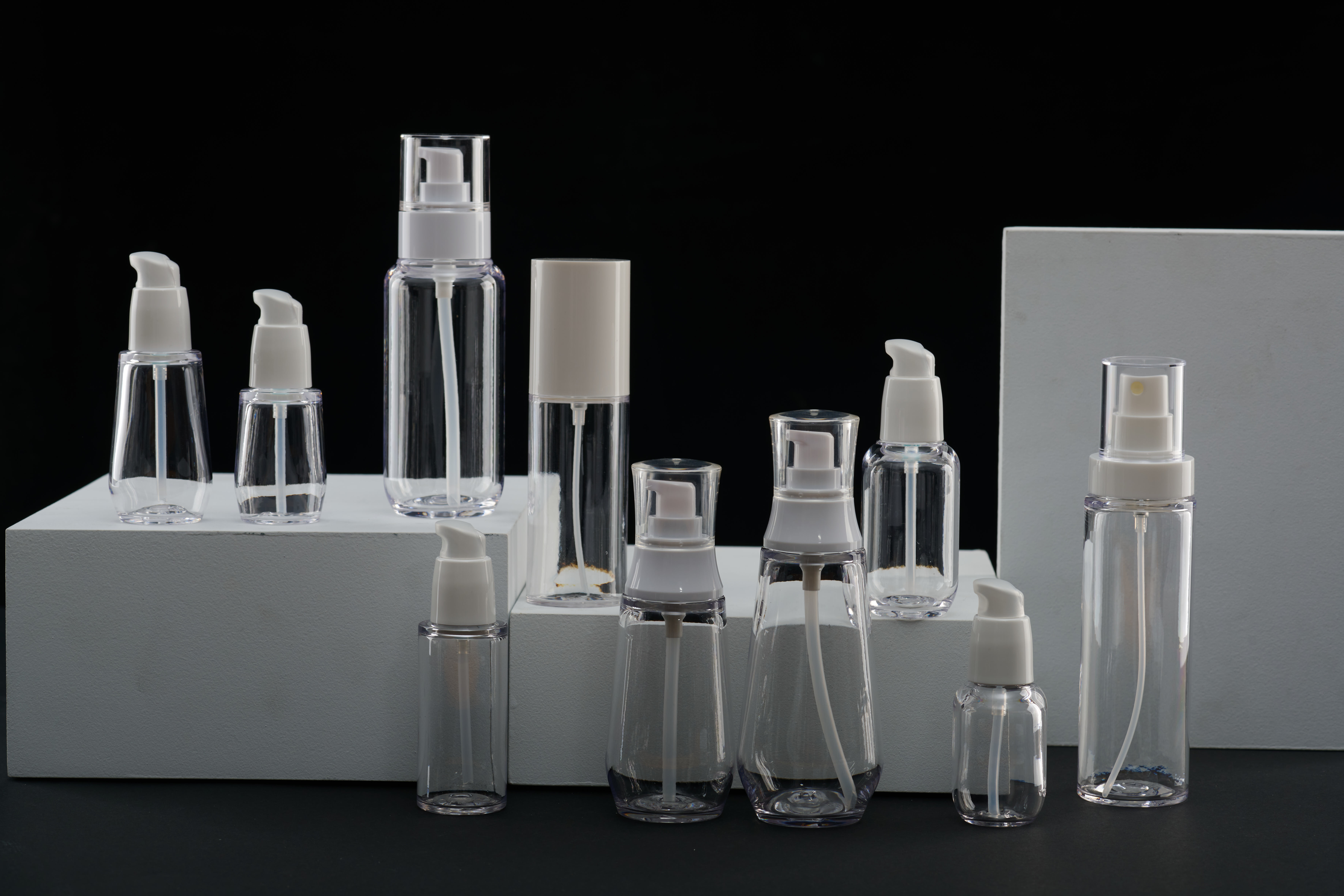 Luxury Plastic Cosmetic Bottles Essential Oil 80ml Sprayer Or Cap