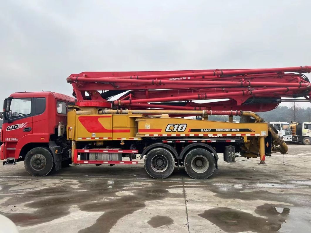 Small Concrete Pump Truck 43 M Produced in 2021