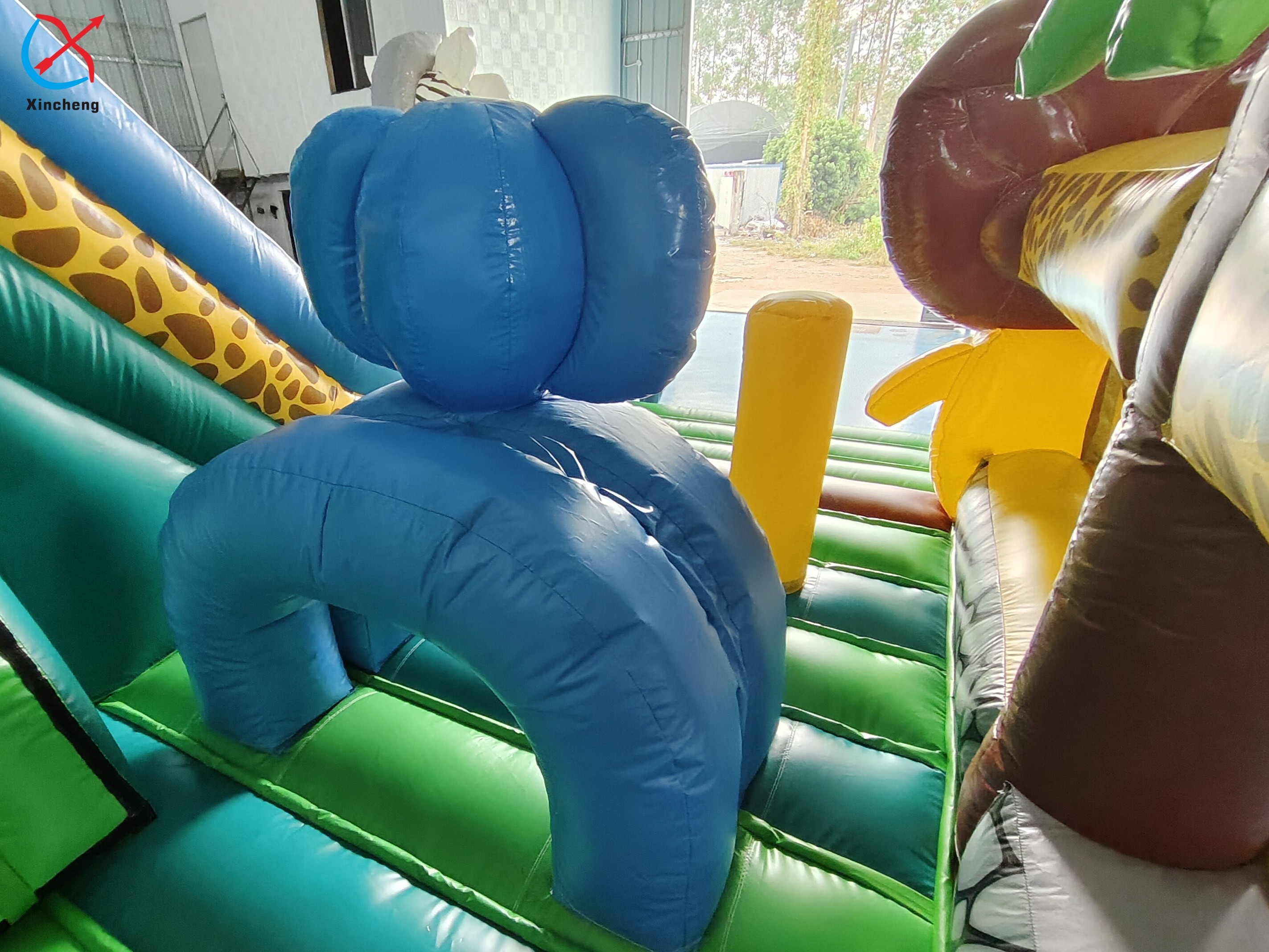 Factory Custom Indoor And Outdoor Bouncing Castles With The Theme Of Forest Animals