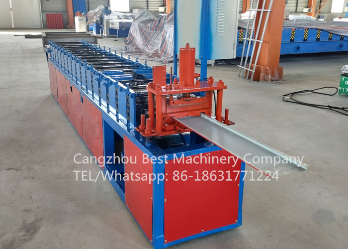 Hydraulic Roofing Sheet Making Machine 250 / 312 And 416mm Changeable Soffit Panel