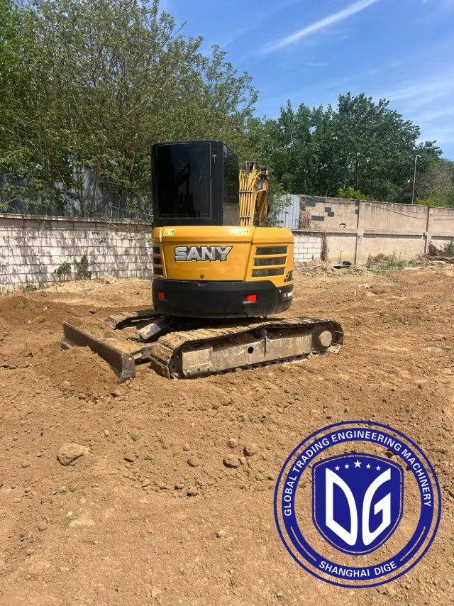 Used Excavator Sany SY55U 5.5Ton ExcavatorMini Excavator For Sale