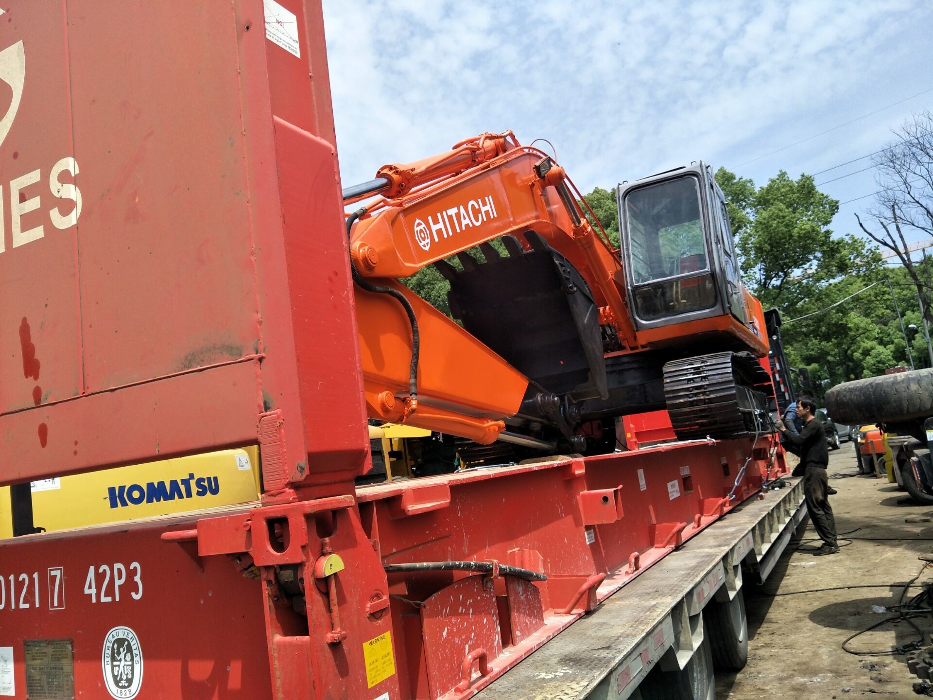 Japan Made CAT Hitachi Crawler Excavators , Used 330BL 320BL EX300 EX200 Cheap Price Excavator For Sale