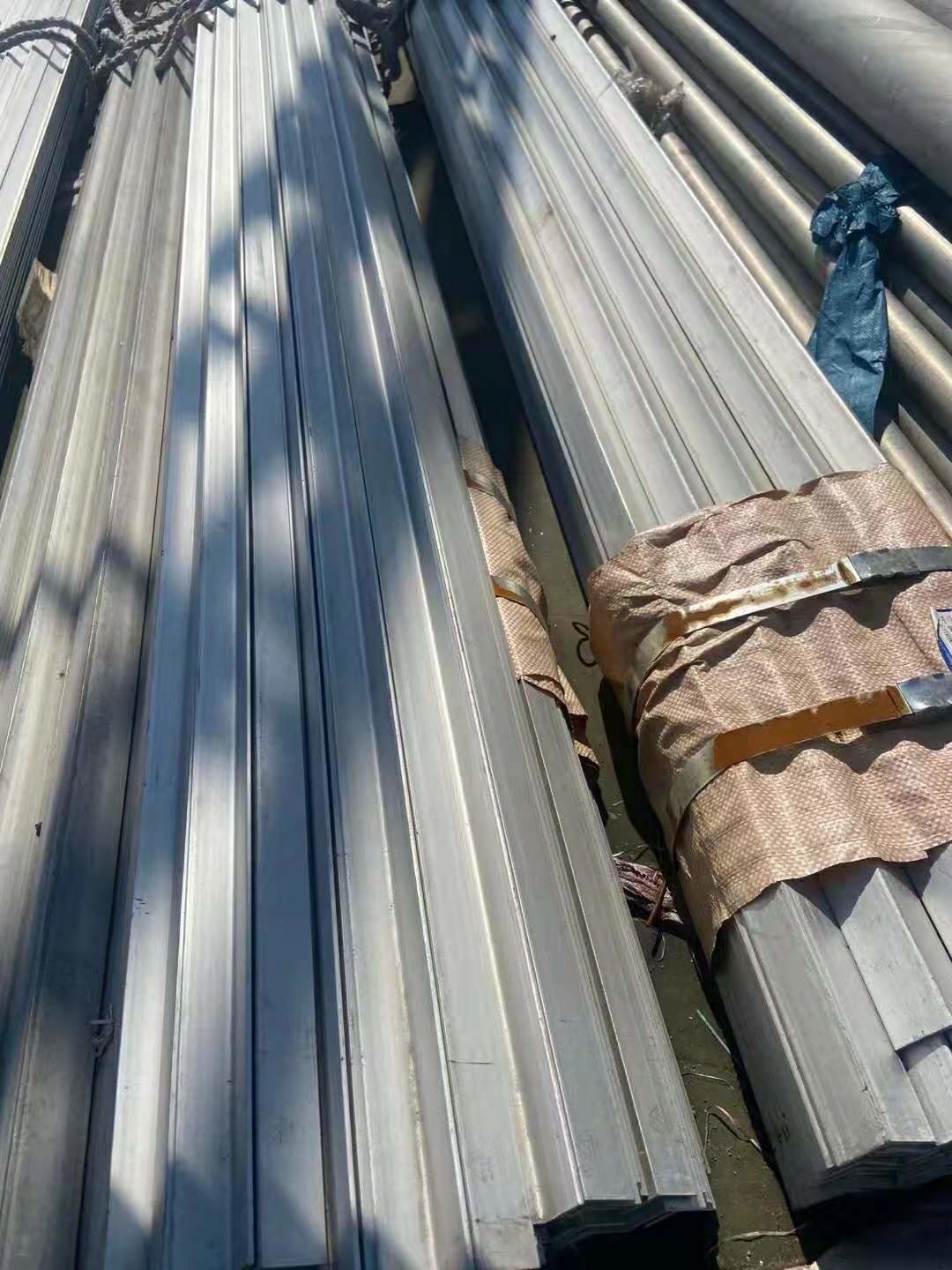 6m Length ASTM A276 201 304 316L Unequal Equal L Profiles Stainless Steel Angle Bar