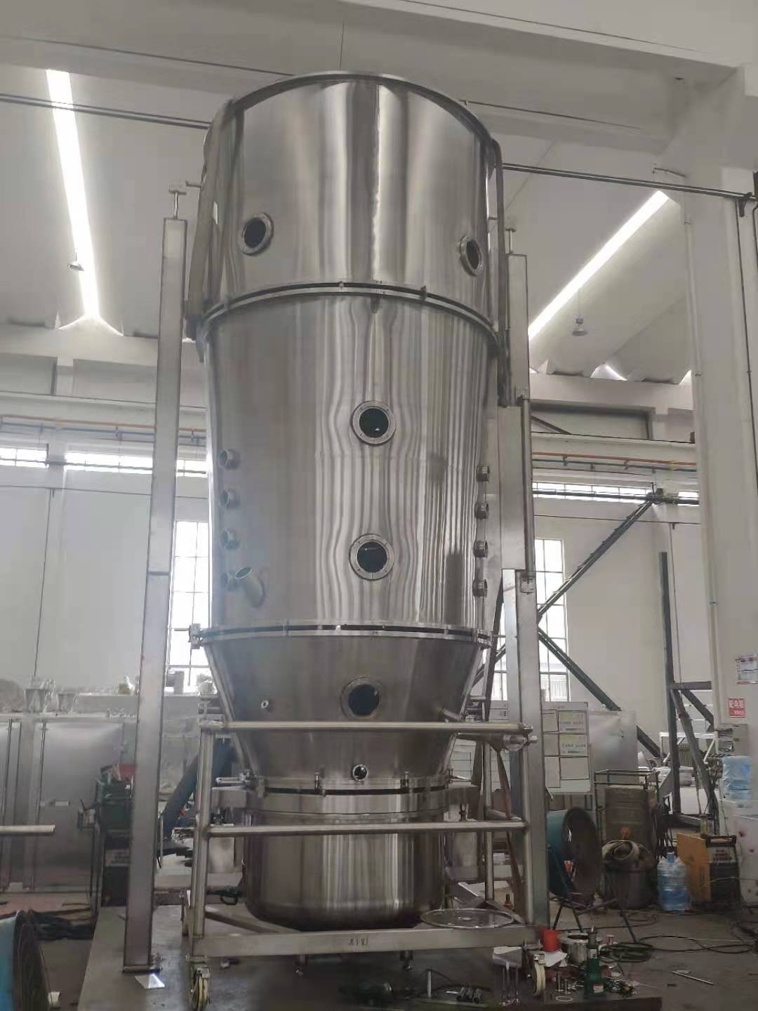 30KG To 90KG Industrial Vertical Fluid Bed Dryer Mechanism SUS316L