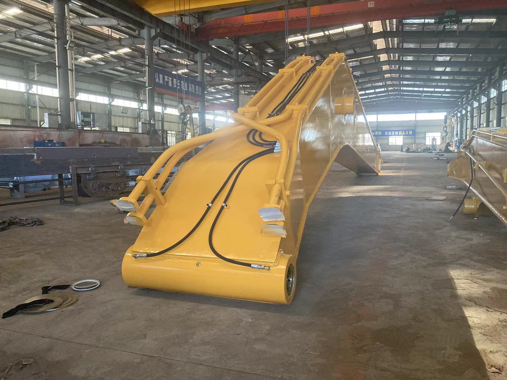 Custom Excavator Boom Arm , Volvo Excavator Attachments Long Reach Arm