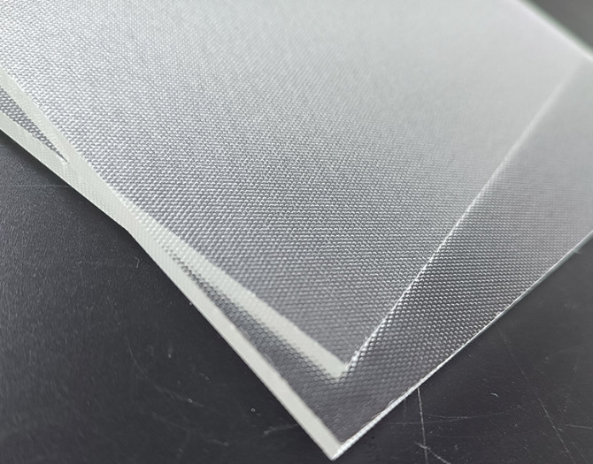 Factory Direct Sale Solar Photovoltaic Glass with High Light Storage