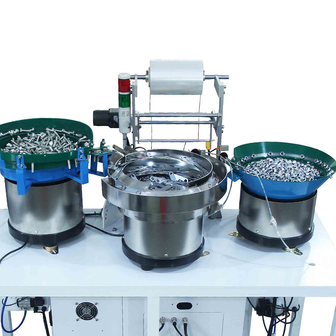 EMC Fully Automatic Packaging Machine GL-B864 With Four Vibrator Bowl