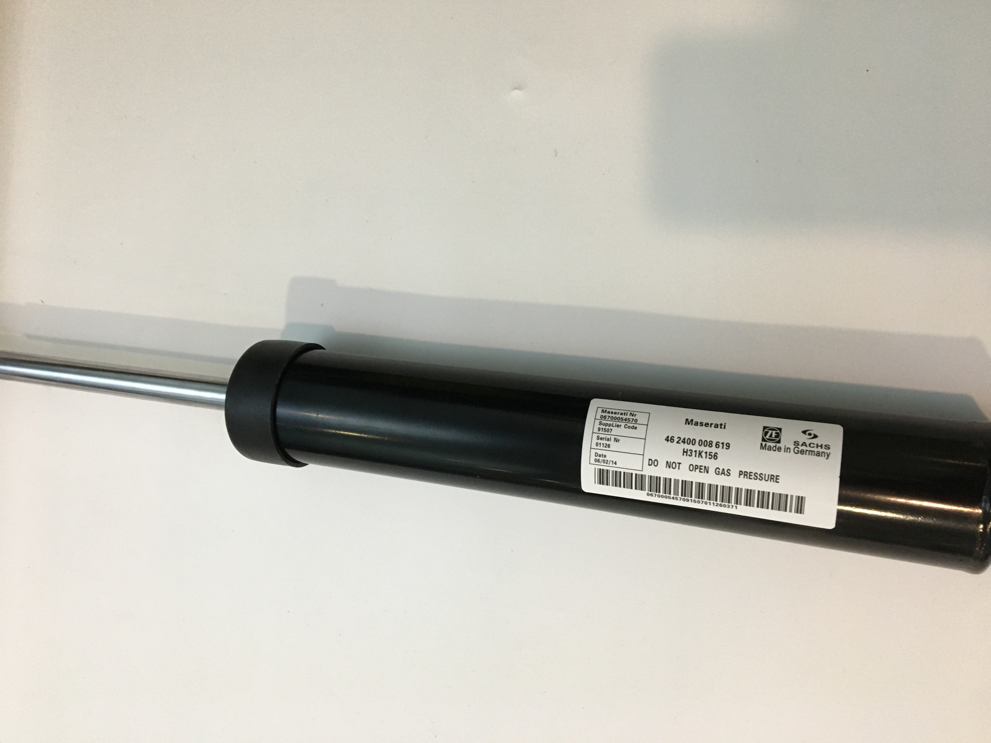 Standard Car Shock Absorber 6700054570 06700054570 For Maserati