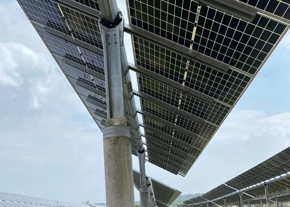 Modern Solar PV Panel Bracket For Single Axis Independent Solar Tracker System