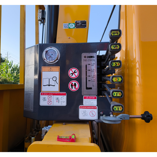 Customized JMC Truck 4X2 5Tons Crane Truck Mounted Towing Crane Mounted Truck With 25M Lifting High