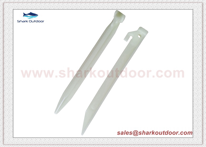 glow in the dark or luminous tent peg stakes