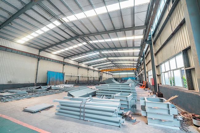 Q235B Design Steel Structures Metal Prefab Warehouse Building Construction