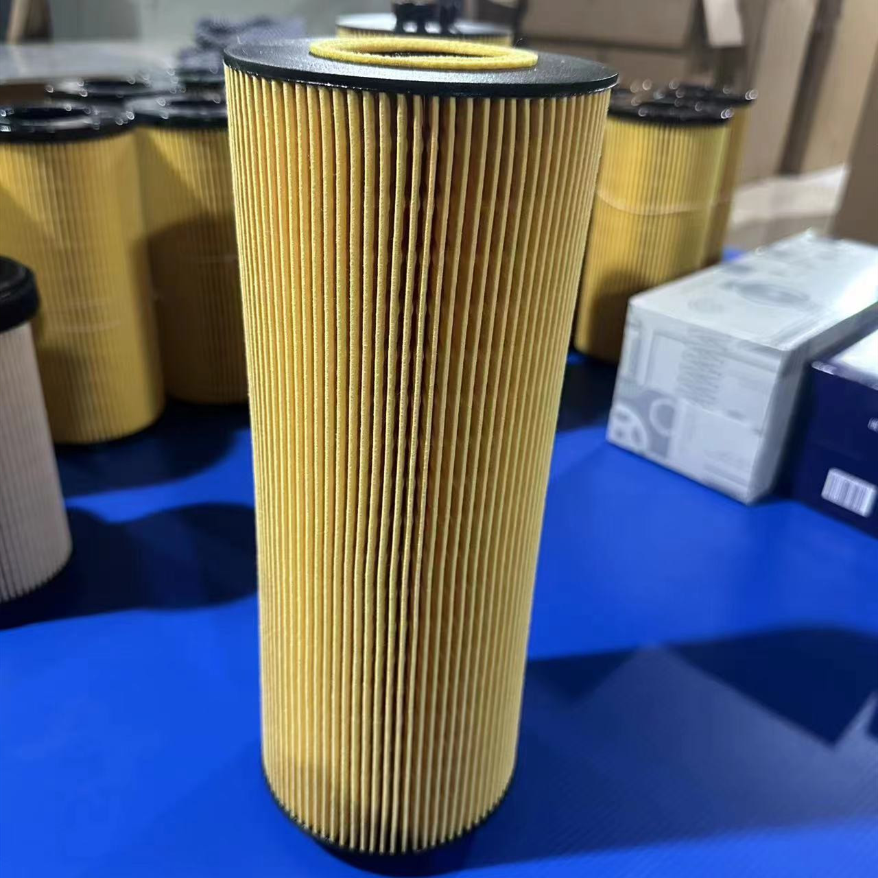 E500HD129 E500KP02D36E422HD86 Car Engine Oil Filter for Improved Functionality