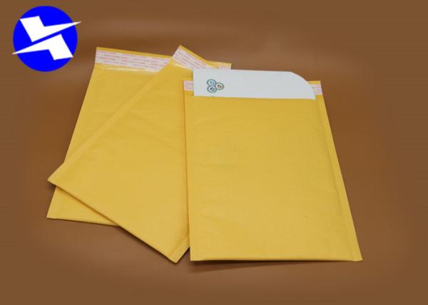 Lightweight Kraft Paper Bubble Mailers Self Adhesive Tape High Frequency Heat