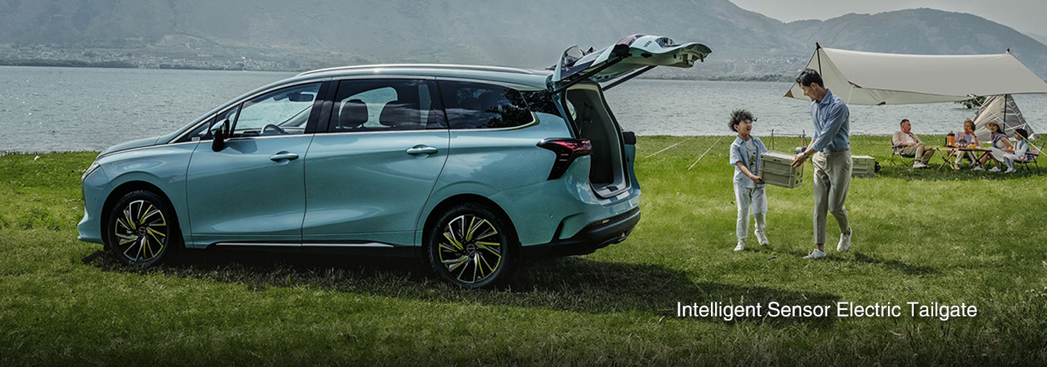 145 197Ps Midsize MPV Car 2024 Luxury Hybrid Electric MPV Minivan with 7 Seater and Automatic Transmission from Dongfeng M4