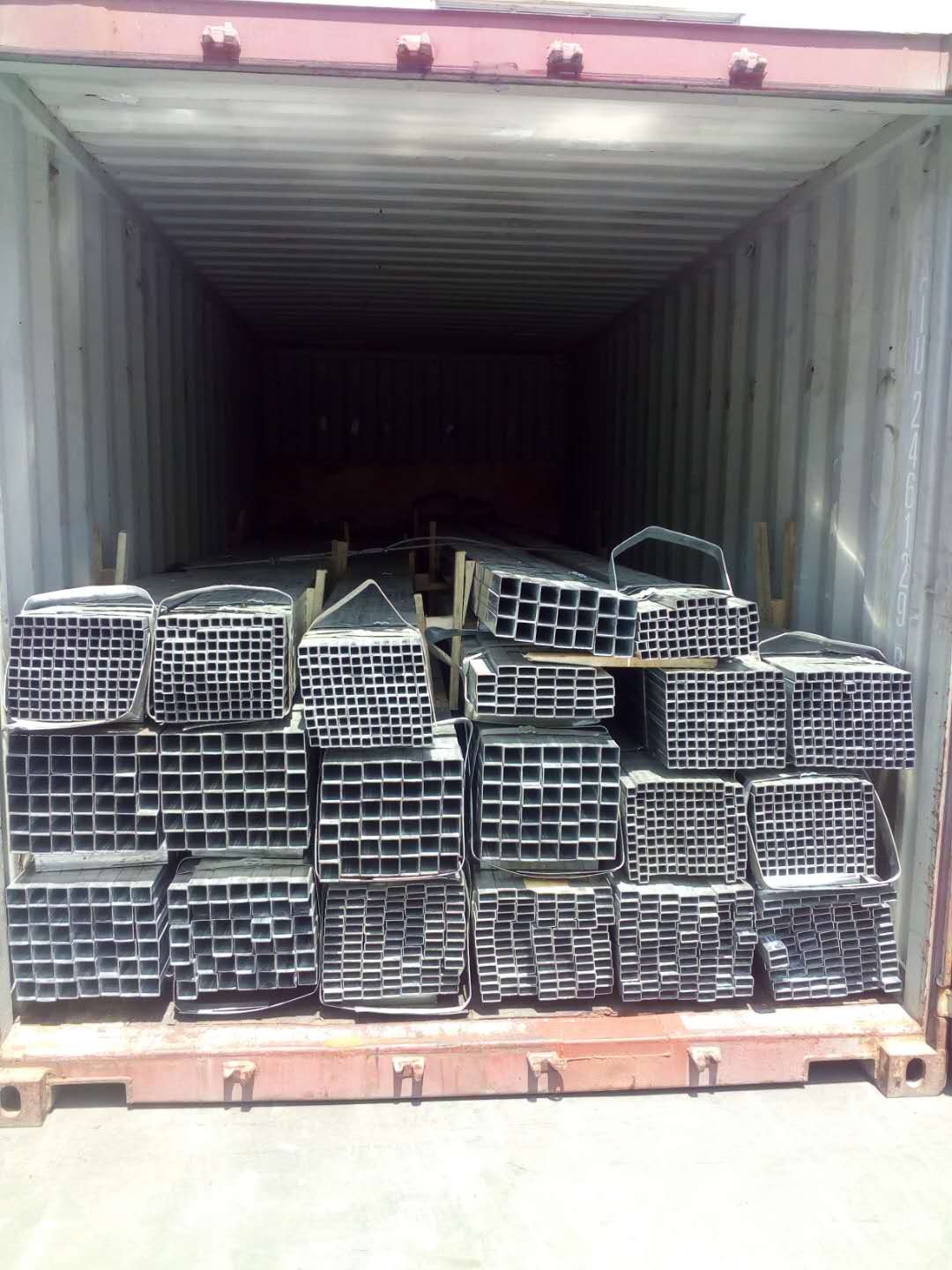 16Mn Decoiling 3 4 inch Hot Dip Galvanized Pipe 100 x 100 x 1.2 1.5 mm ASTM BS Galvanized Steel Square Tubing GI Pipe