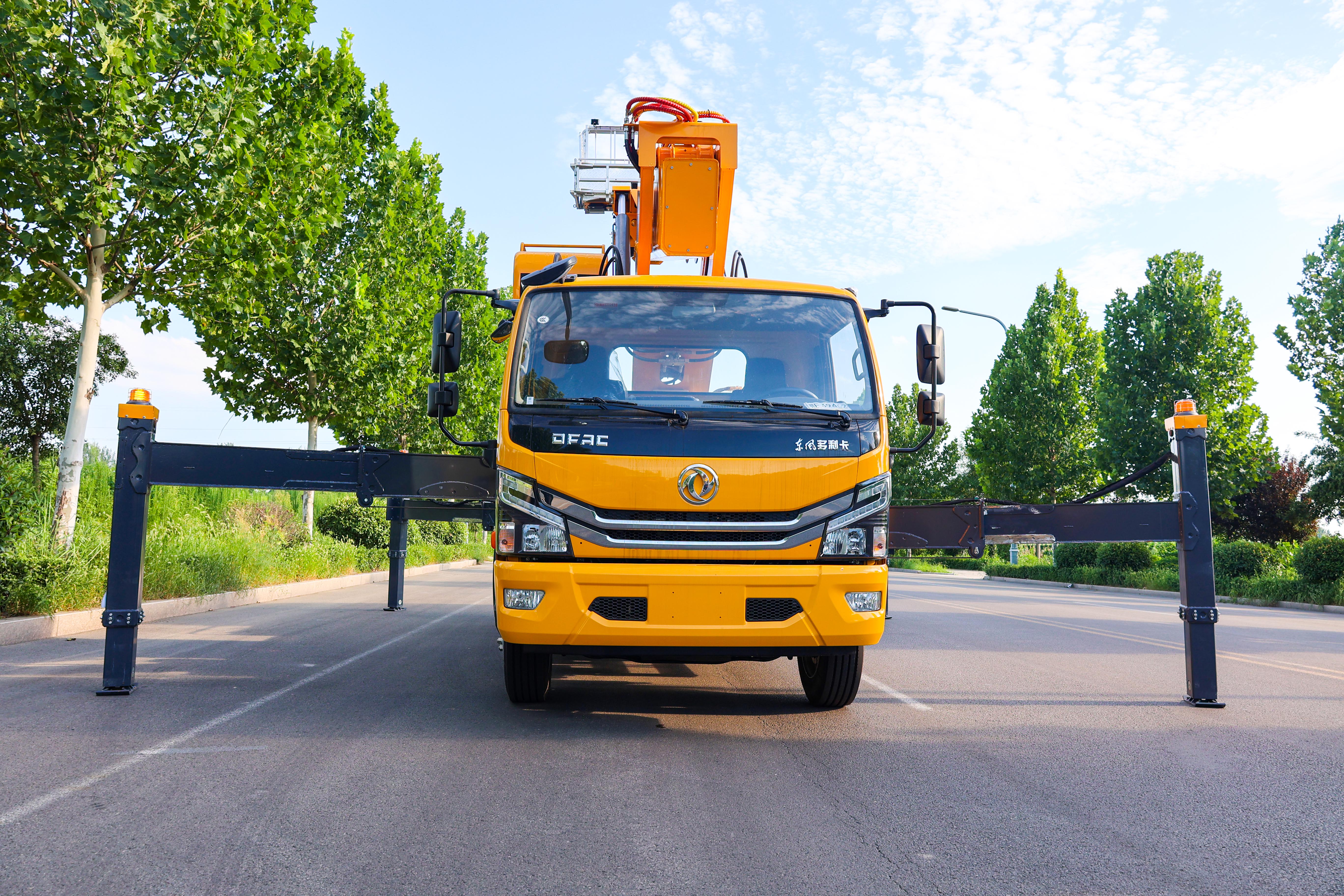 32m High-altitude operation mounted aerial work platform aerial working platform truck