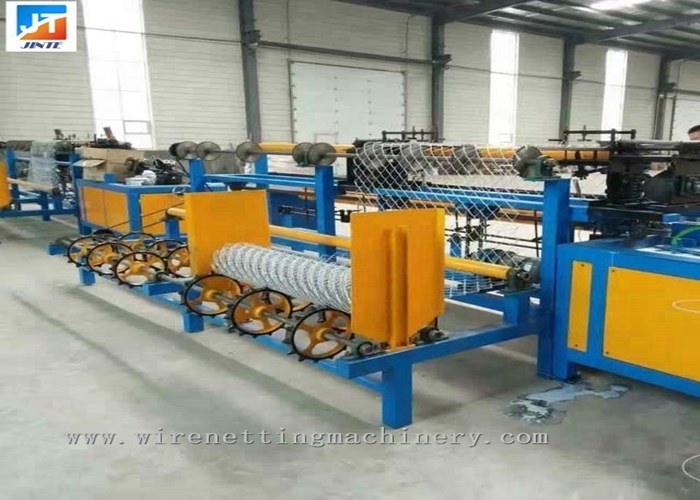 CNC Control 600 - 4000mm Fully Automatic Chain Link Fence Machine