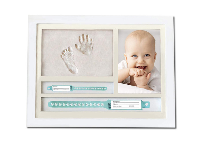 Wooden Baby Clay Frame Neonate Impression Hands and Feet / Bracelet Holder