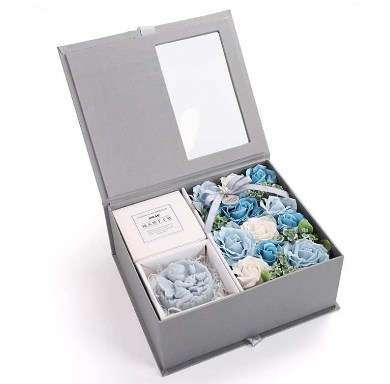 Handmade Rose Soap Gift Box With Fresh Flower Garlands In Paperboard Liner Packaging