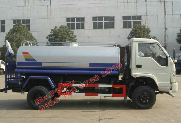 Right Hand Drive Small Water Tanker Truck FOTON Forland Water Bowser 5000Liters Hot Sales Lowest Price