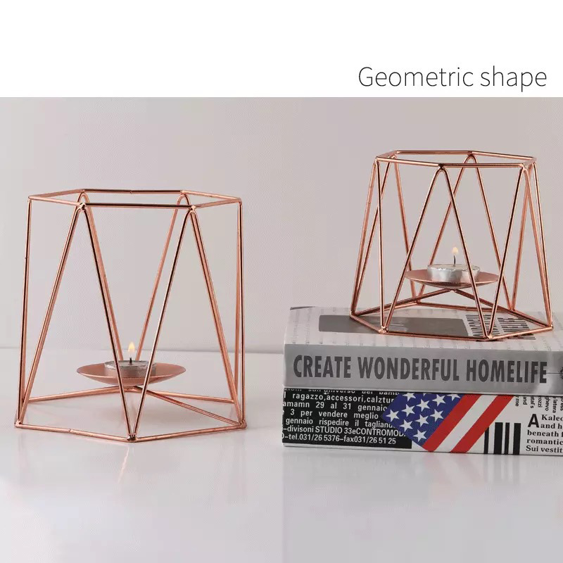 Hot Sale Metal Candle Stand Sturdy Material Wholesale Candlestick Tabl Lamp Nordic Candle Holder