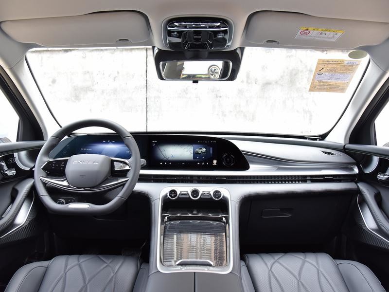 Chery Yaoguang C-DM Plug-In Hybrid Electric SUV With 1300km Range