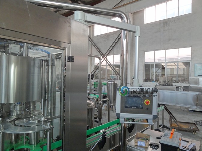 Automatic 5L Edible Oil Filling Machine With Screw Cap , Oil Bottle Filling Machine