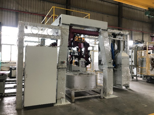 180KW Low Pressure Die Casting Machine 13T For Brass Sanitary Fittings