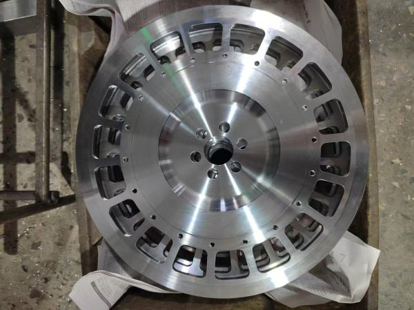 7.25'' Chrome Molybdenum Steel Lightweight Flywheel for Nissan Patrol (Y61) TB48