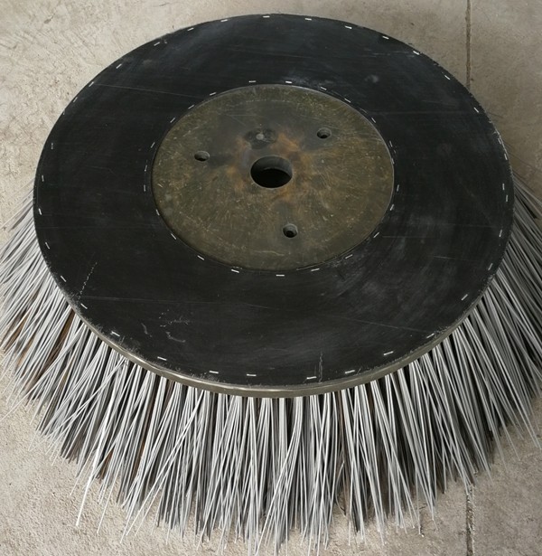 Deburring 710mm Width Scarab Road Sweeper Brushes Bristles Motor Driven