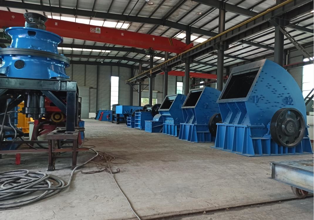 Large Output Vertical Shaft Impact Crusher Sand Making Equipment