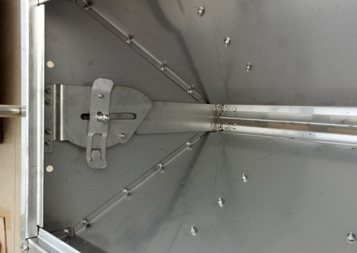Fatten Pig Farm Equipment Dry And Wet Stainless Steel Double Side Feeder 8 Holes