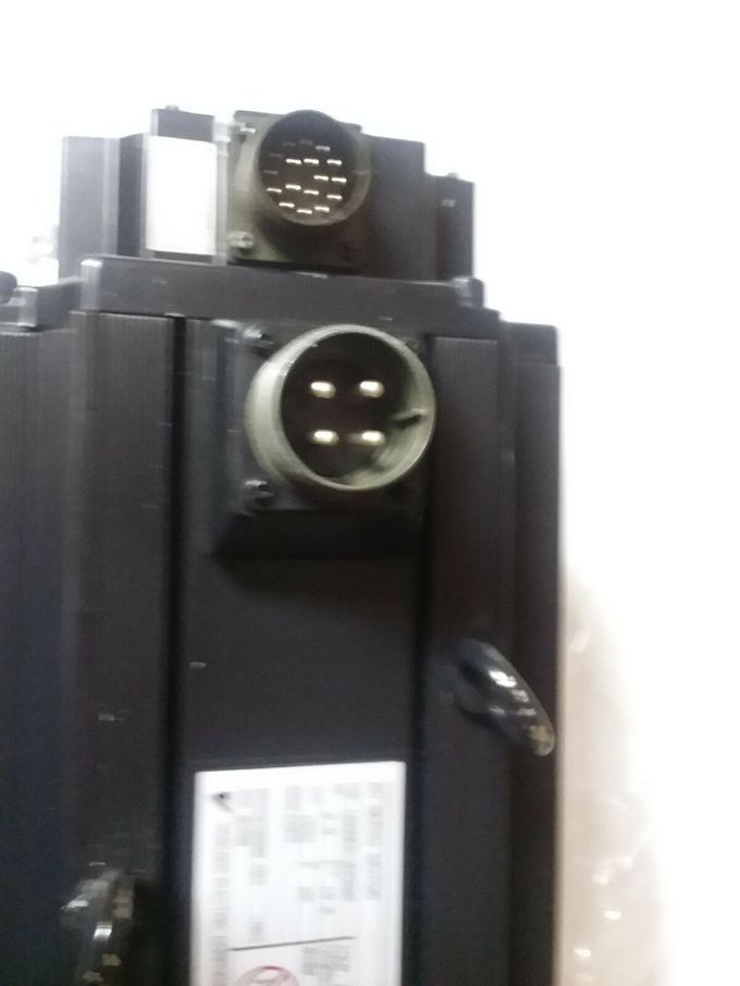 USAGED-30A22S  YASKAWA Servo Drive Original New 3 Working Days Delivery 1