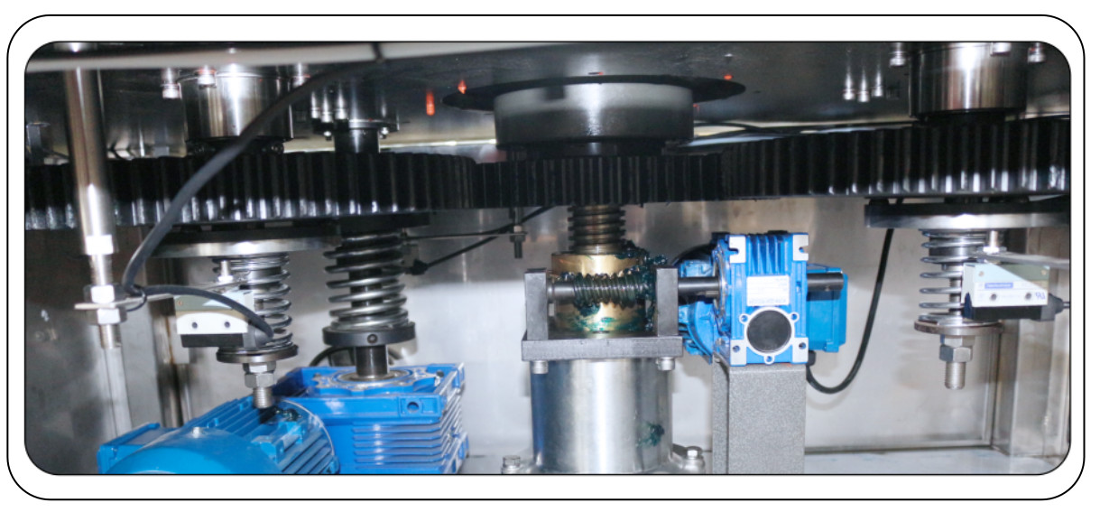 Fertilizer 1-5L Drum Six Head Automatic Rotary Anti-Theft Capping Machine