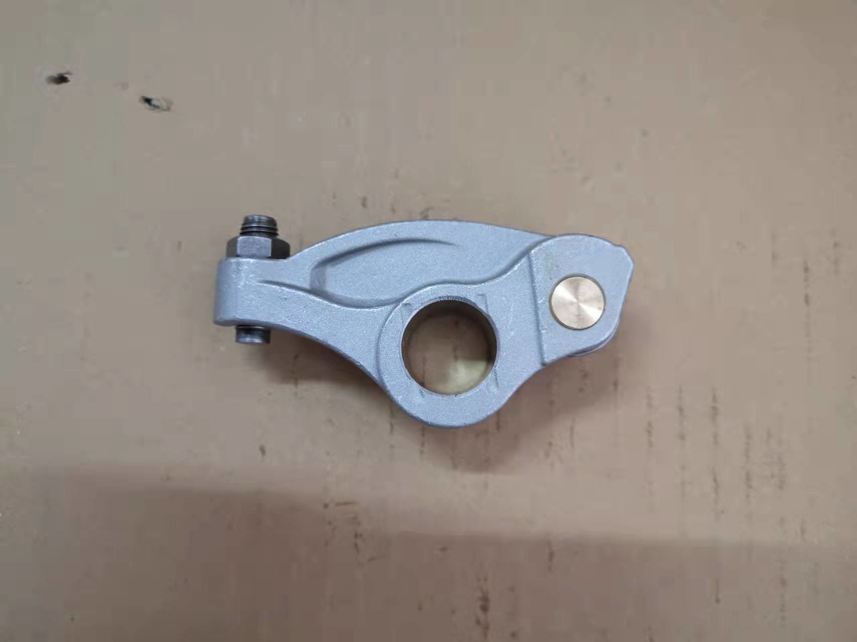 4HF1 4HG1 6HE1 6HH1 Rocker Arm 8970142582 Air Exhaust Valve Engine Parts