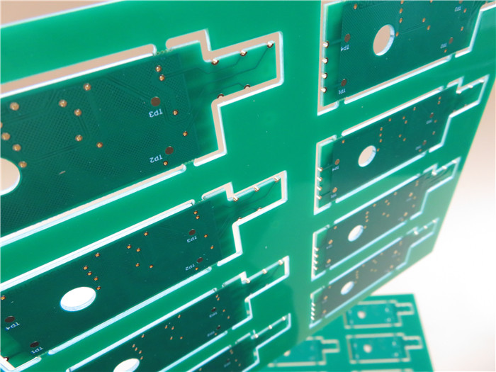 Edge Castellated PCB Half Holes Circuit Boards Built On 1.6mm FR-4 With Blue Solder Mask
