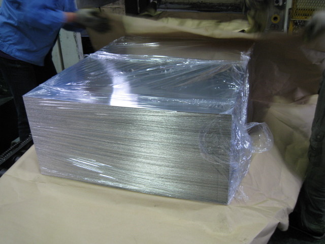 High Performance Tinplate Sheets For Packaging Cans 2.8/2.8 Tin Coating JIS G3303 Standard T3 DR8 STONE FINISH