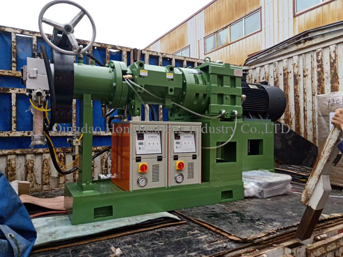 ISO 65mm To 200mm Rubber Extruder Machine Extruded Door Window Rubber Seals Strip