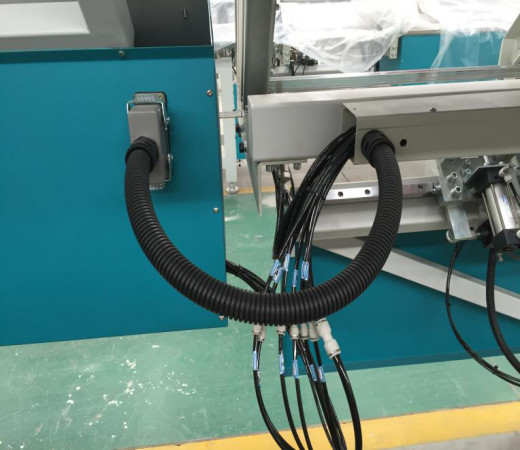 Servo Motor Glass ±0.5mm Spacer Bending Machine