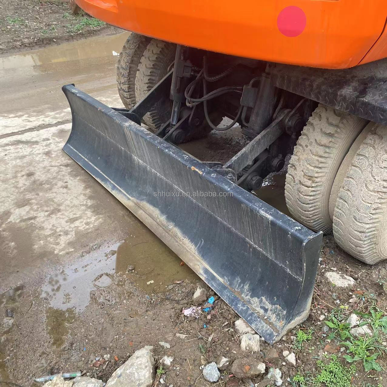 Doosan hot sale Hot Sale Secondhand Doosan DH150 W-7 Used Excavator in Good Condition Wheel excavator.
