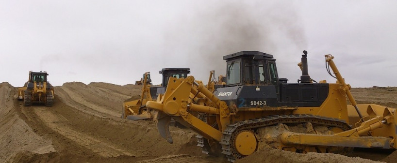 24.6T Shantui Bulldozer SD23 , 8.4CBM Dozing Capacity ISO9001 CCC