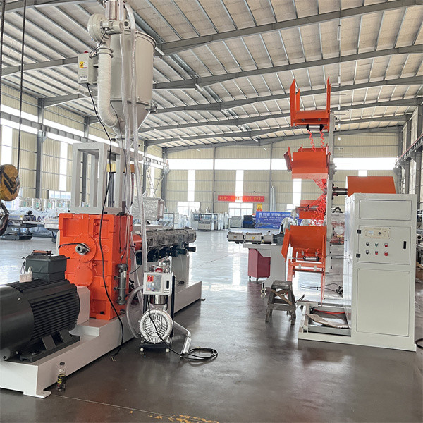 SJ60/38 Plastic Pipe Machine Single Screw HDPE Pipe Manufacturing Plant